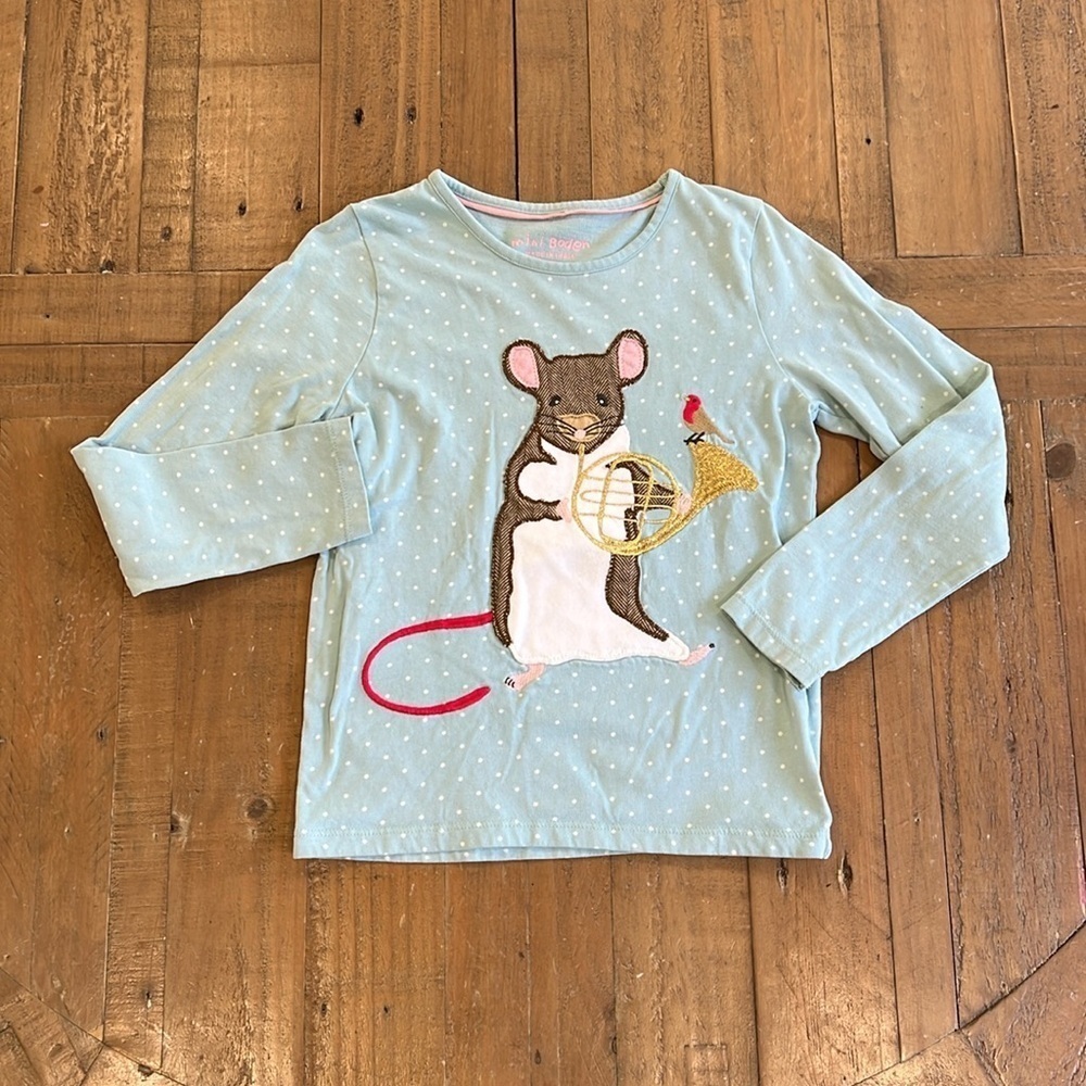 Mini Boden polka dot mouse with horn tee